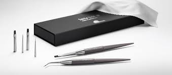 COMPO-BRUSH
